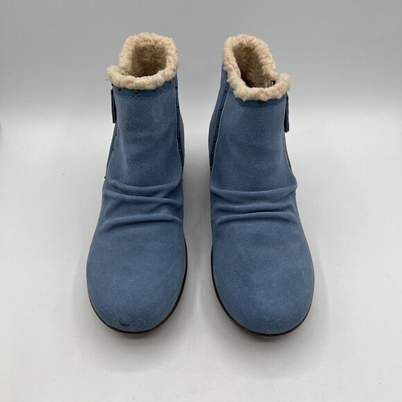 Skechers Women's Blue Suede Jumper Sweet Stud Sherpa Trim Booties Size 9 - Picture 2 of 7